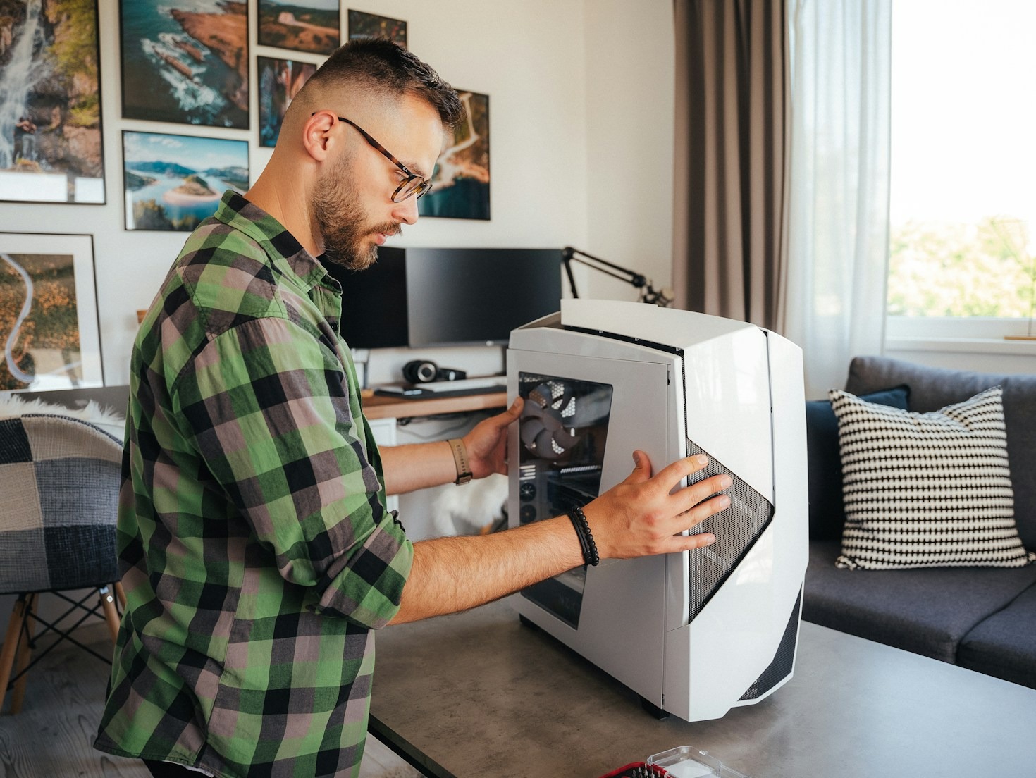 Simple Steps to Keep Your Laptop Dust-Free